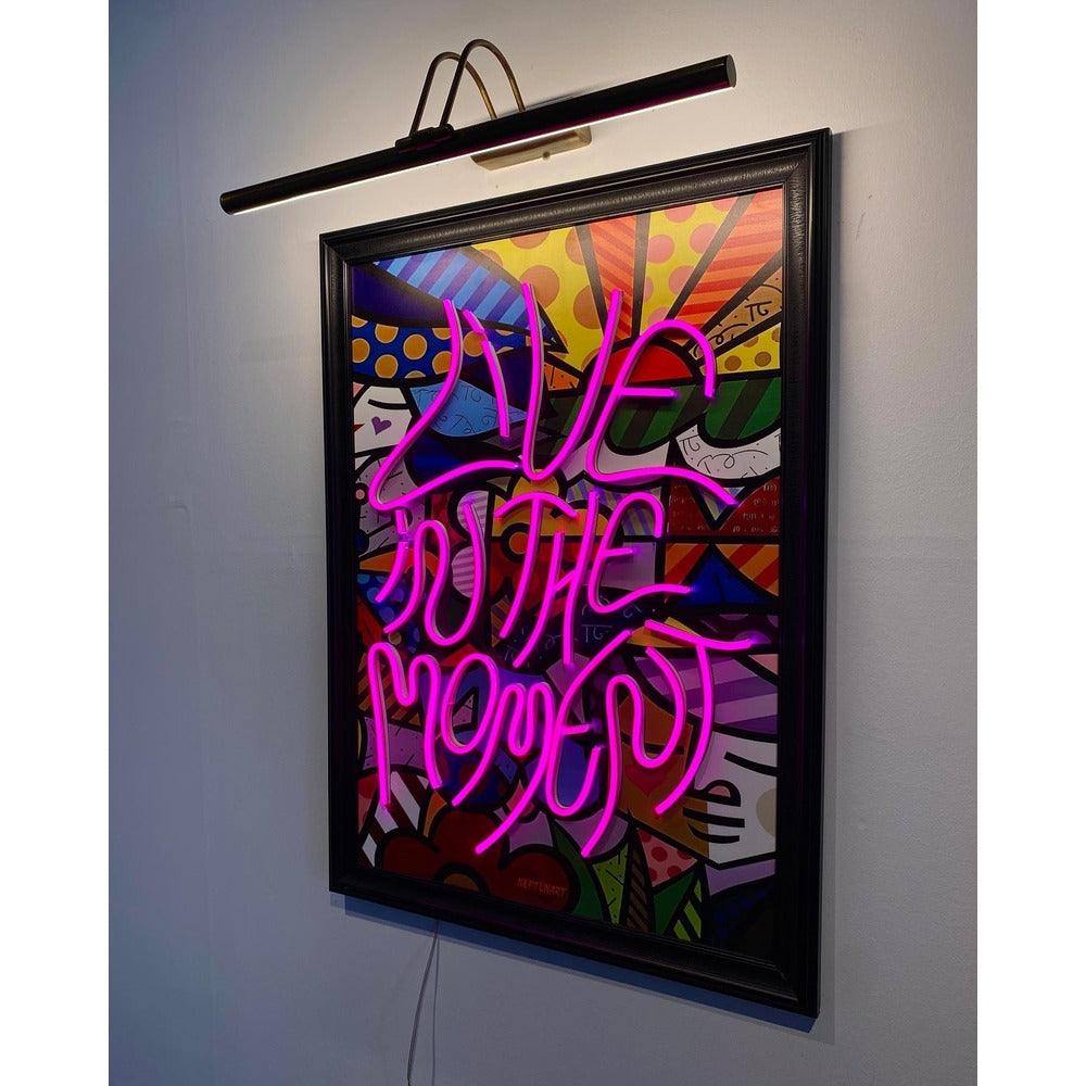 LIVE IN THE MOMENT Canvas Art Tablo - OneStudio